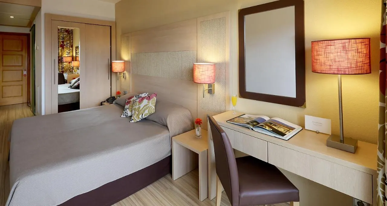 Augusta Club & Spa - Adults Only Lloret de Mar 4*,  Espanha